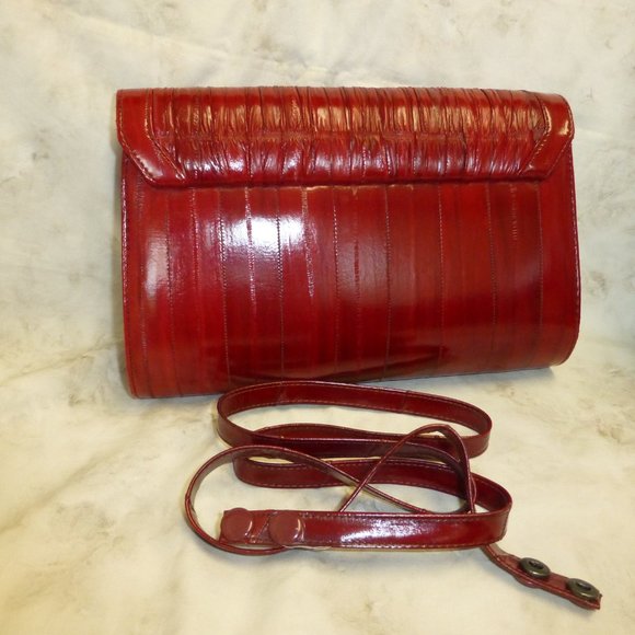 Vintage Cherry Red EEL Leather Clutch - Picture 3 of 5